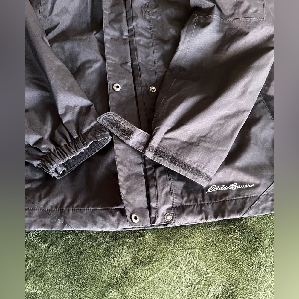 Black Rain jacket- Eddie Bauer